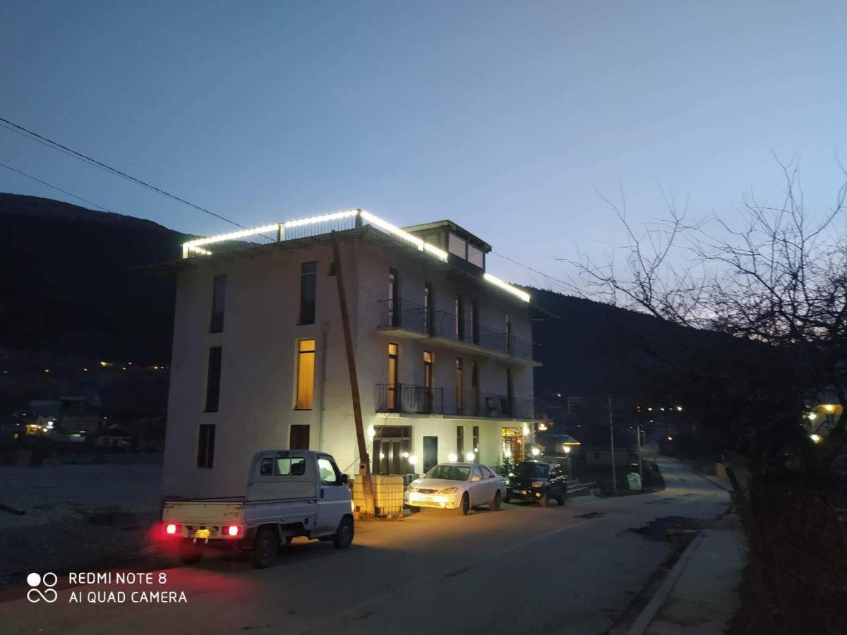 Hotel Marliza Mestia Exterior photo
