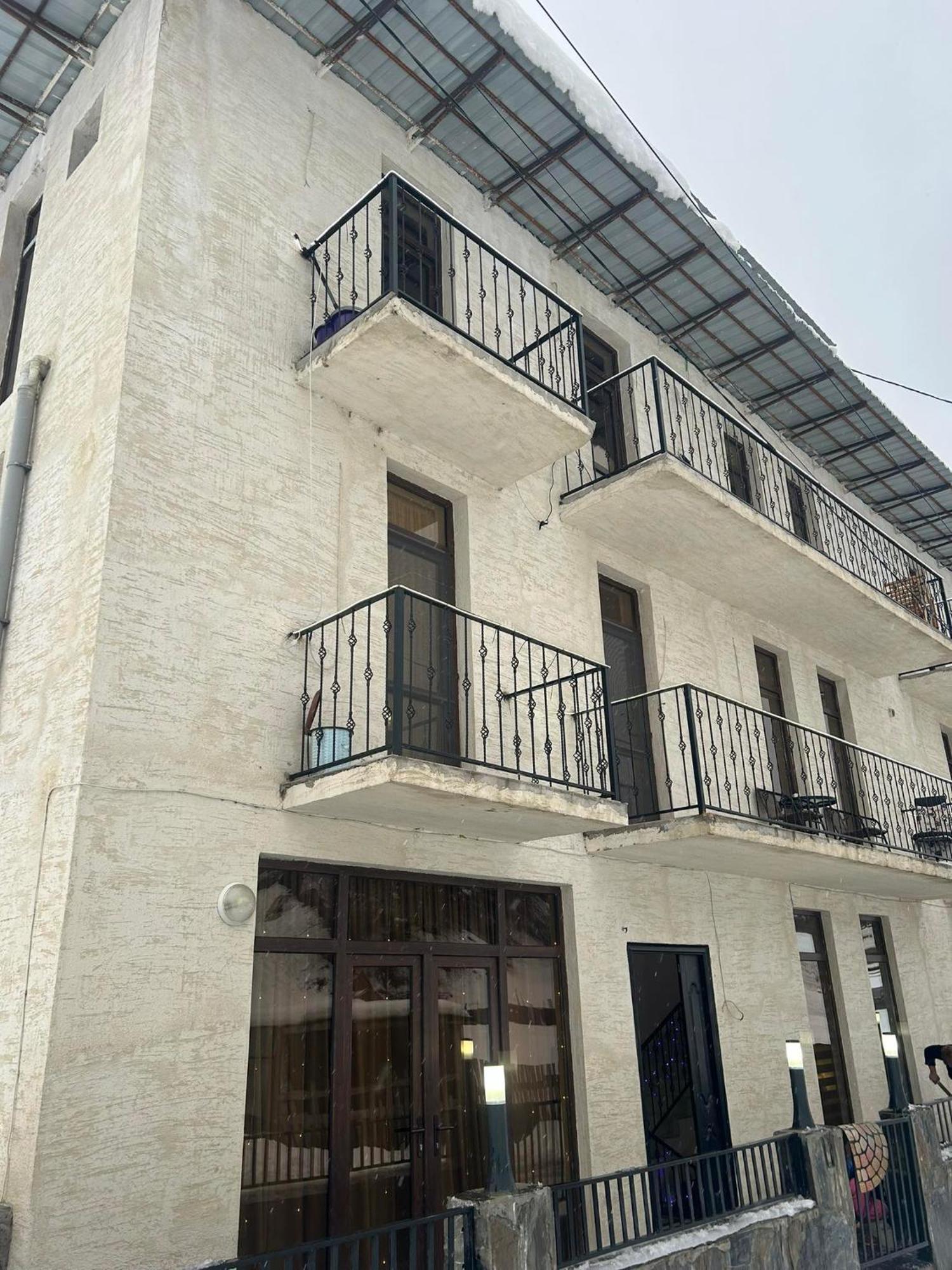 Hotel Marliza Mestia Exterior photo